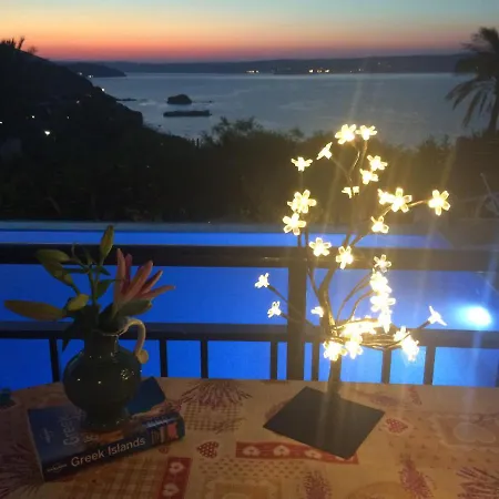 Feriehus Kera Infinity Pool And Panoramic Sea View *